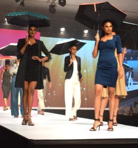RAINCO LADIES UMBRELLA'S FASHION SHOW (1)